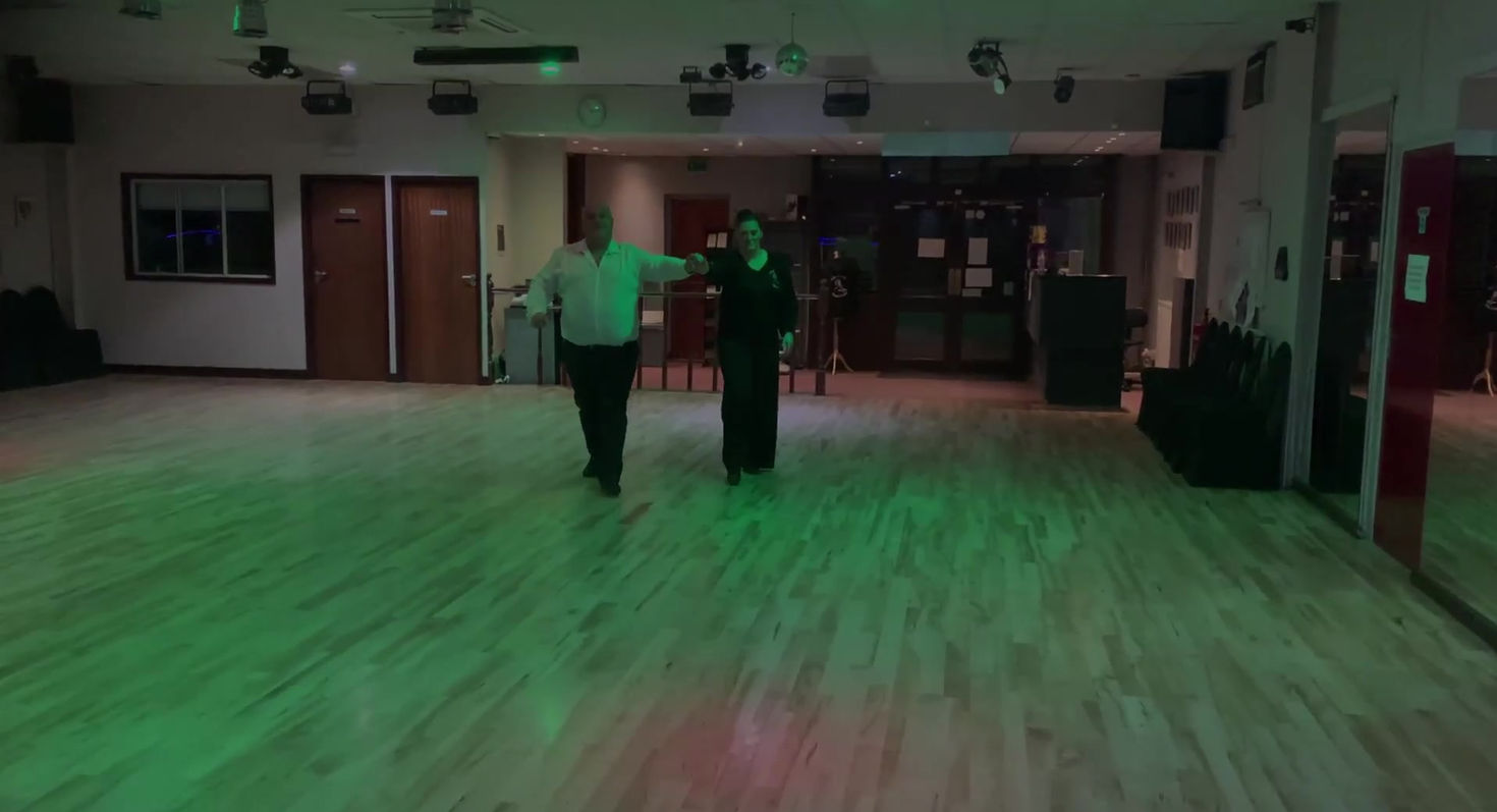 Week 1 - Foxtrot & Samba Basic Step